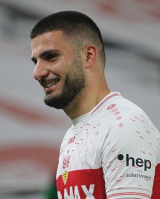 Deniz Undav 사진